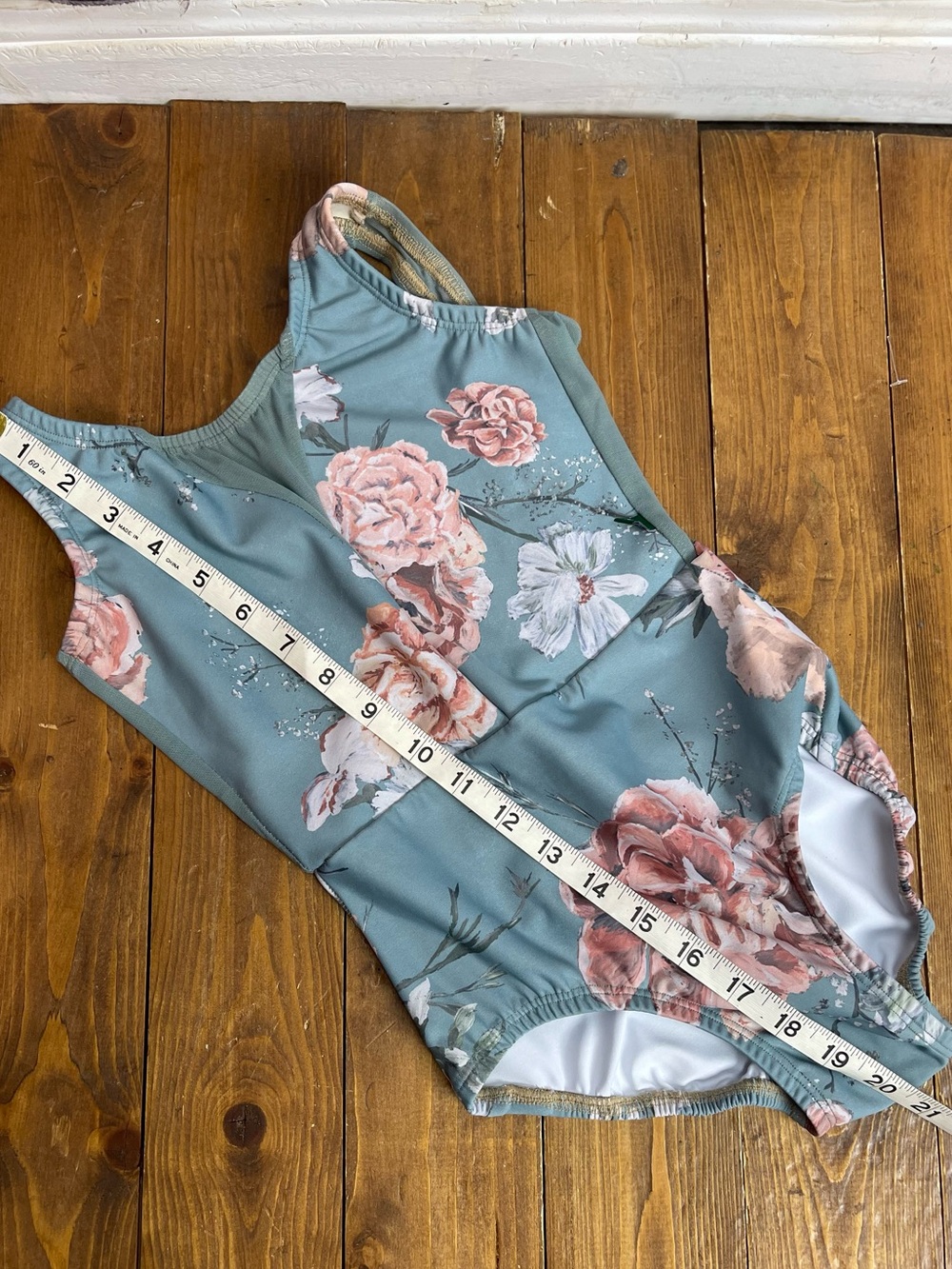 Lucky Leo dance wear size small sage green and pink floral leotard - Picture 8 of 8